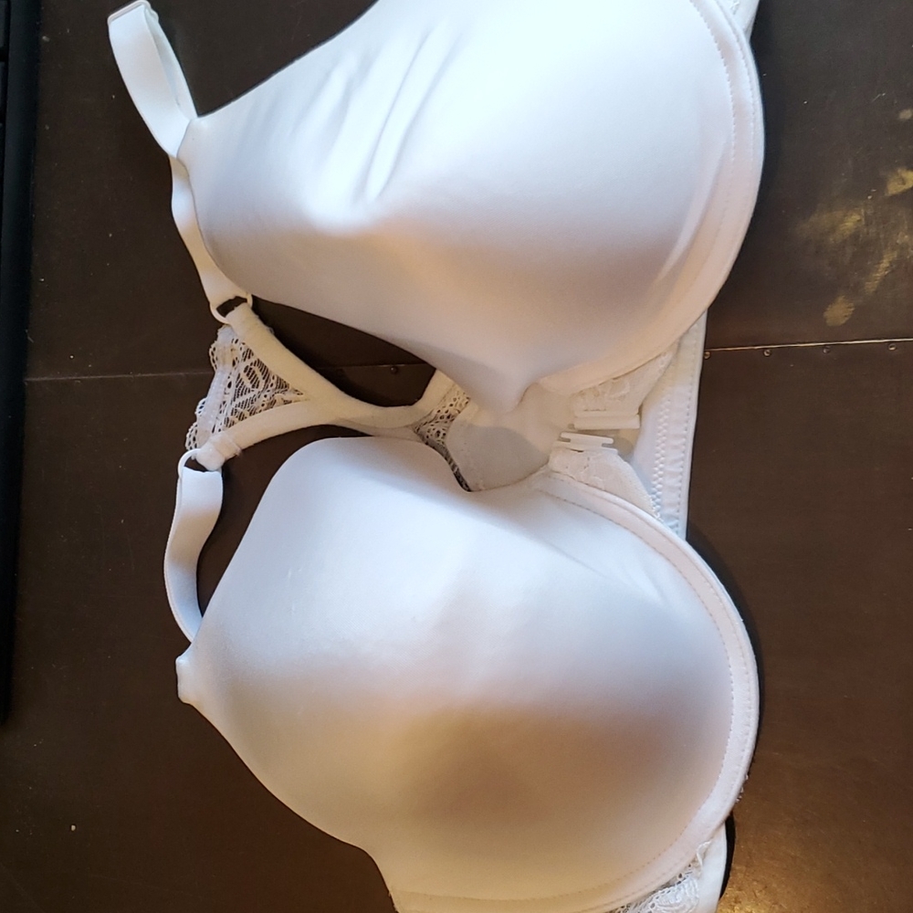 NEW Racerback, front closure bra 40DD